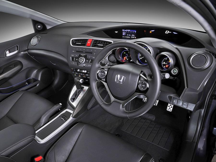  Honda Civic Tourer 2014 года  (ZA) (фото 15 из 30)